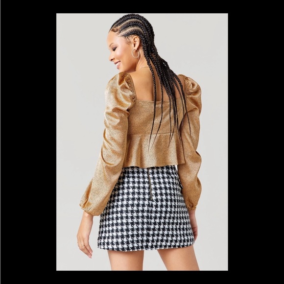 Rochelle Houndstooth Mini Skirt - Picture 2 of 10